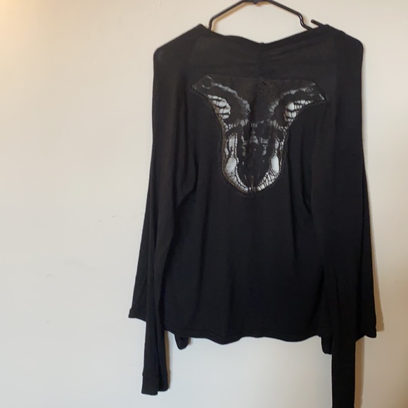 Cardigan with a cut out pattern in the back - Picture 4 of 4